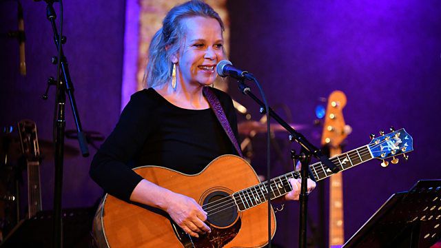 Mary Chapin Carpenter - courtesy of BBC.jpg